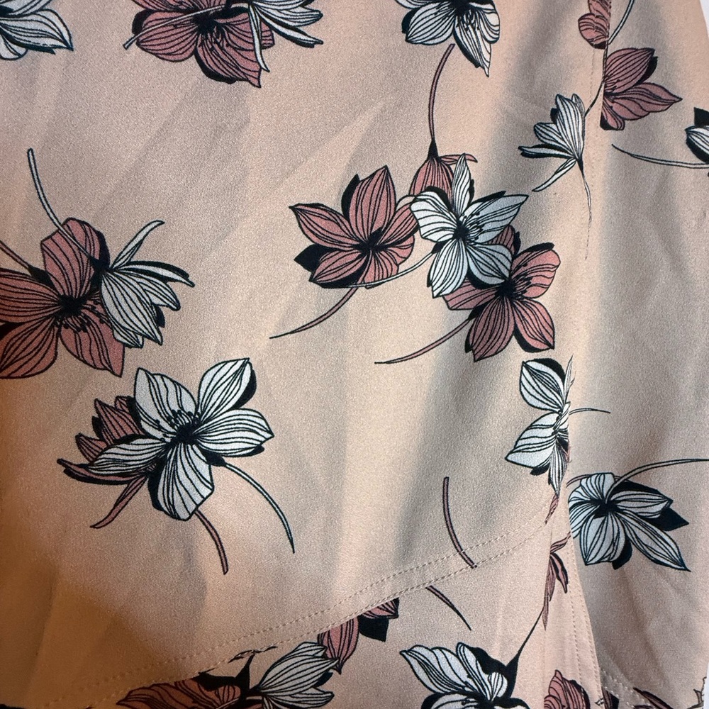 Banana Republic Floral Women’s Skirt Size 8 | Banana Republic Women’s Skirt 8 - Picture 2 of 10